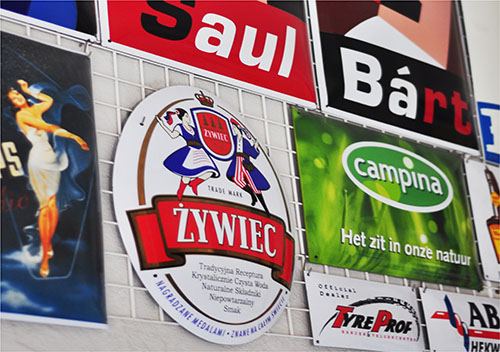 Emaliowane tablice reklamowe